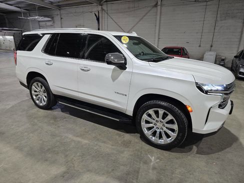 Used 2021 Chevrolet Tahoe Premier AWD/4WD image 17