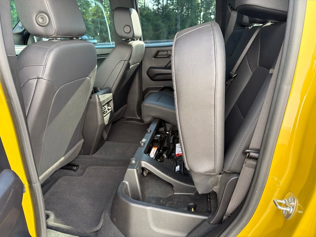 Used 2024 Chevrolet Colorado Trail Boss AWD/4WD image 35