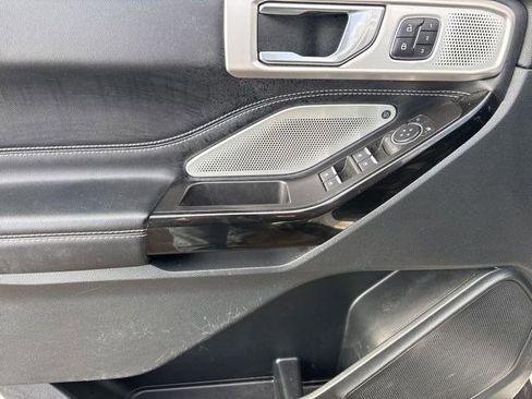 Used 2021 Ford Explorer ST w/ ST Street Pack image 13