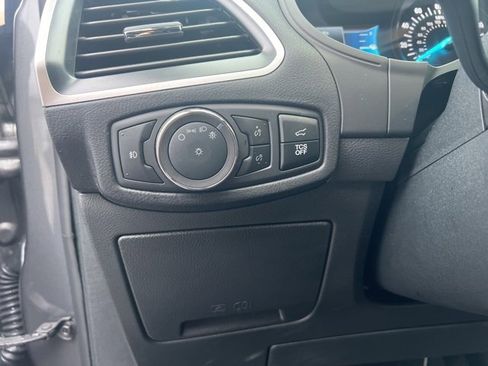 Used 2024 Ford Edge SEL w/ Convenience Package image 25