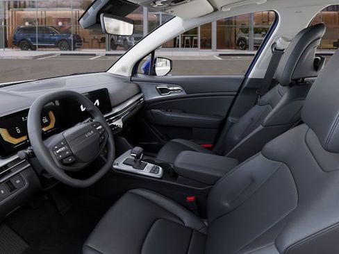 New 2026 Kia Sportage EX image 17