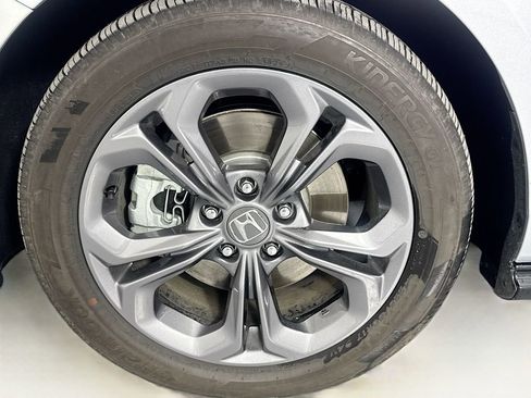 Certified 2025 Honda Accord EX-L image 40