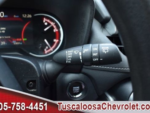 Used 2023 Toyota RAV4 XLE image 28