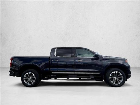 Used 2024 Chevrolet Silverado 1500 High Country RWD image 5