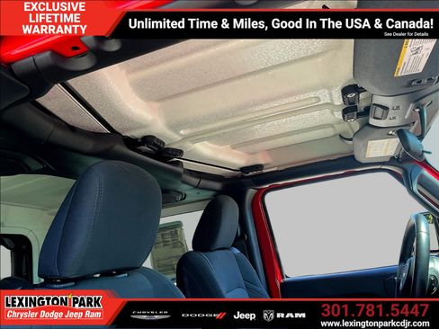 Used 2019 Jeep Wrangler Sport AWD/4WD image 27