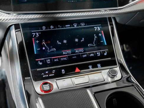 Used 2025 Audi RS Q8 performance image 39