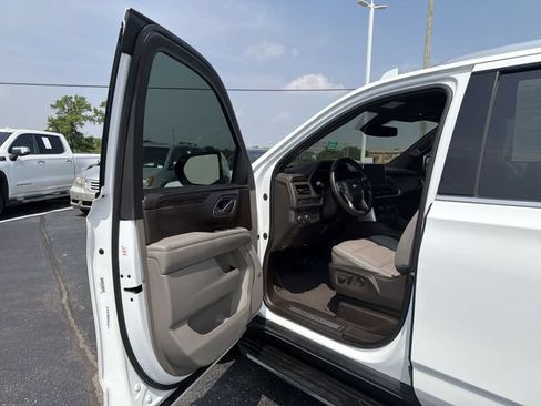 Used 2022 Chevrolet Tahoe LT AWD/4WD image 18