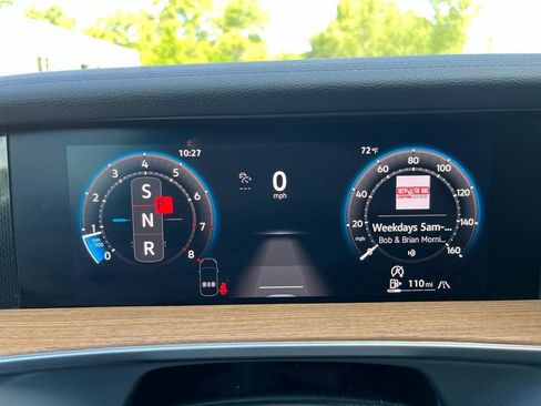 Certified 2025 Volkswagen Tiguan SEL R-Line AWD/4WD image 21