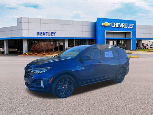 Used 2022 Chevrolet Equinox RS image 1