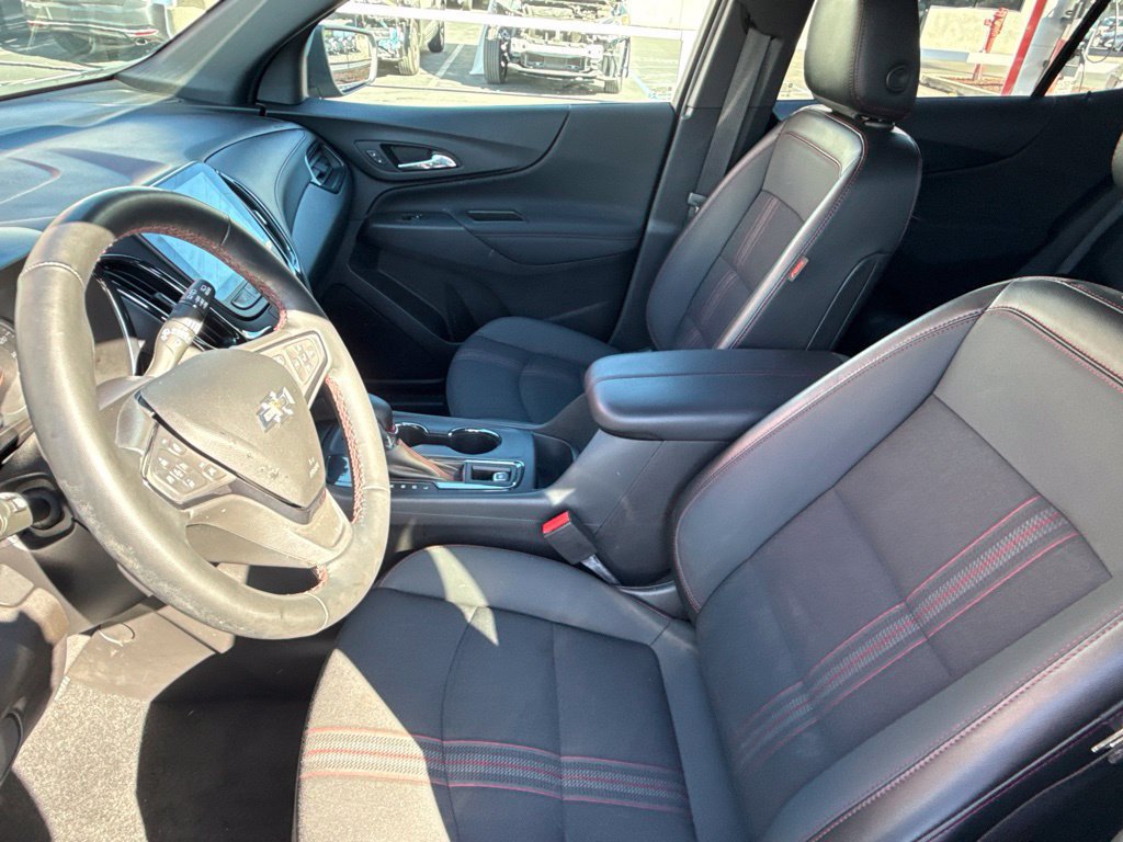 Used 2023 Chevrolet Equinox RS FWD image 20