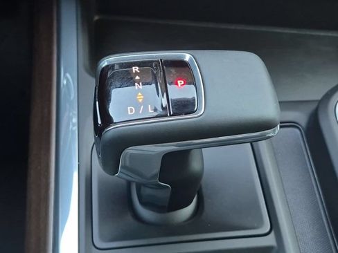 Used 2026 Chevrolet Silverado 1500 High Country AWD/4WD image 27