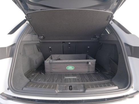 Certified 2023 Land Rover Range Rover Evoque R-Dynamic S image 15