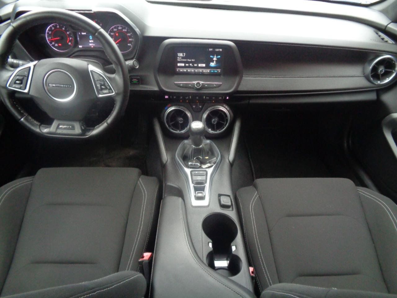 Used 2017 Chevrolet Camaro LT RWD image 7