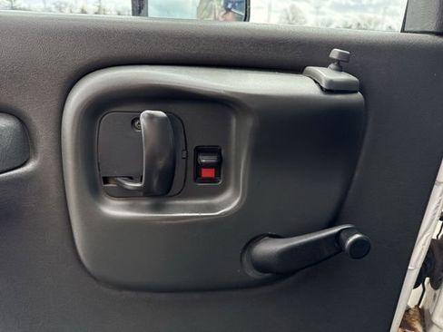 Used 2005 Chevrolet Kodiak C4500 2WD Regular Cab image 18