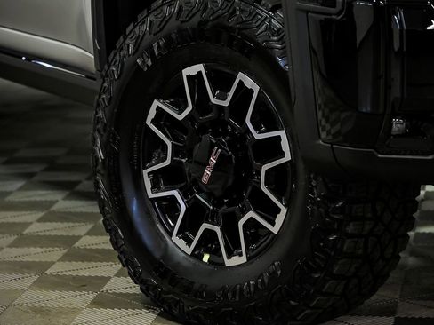 New 2026 GMC Sierra 2500 AT4X w/ LPO, Black Badging Package AWD/4WD image 3