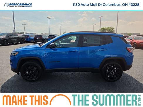 New 2026 Jeep Compass Latitude AWD/4WD image 4