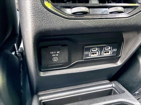 Certified 2021 Jeep Grand Cherokee L Limited AWD/4WD image 33