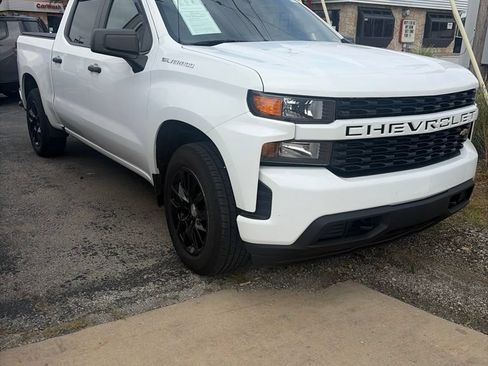 Used 2021 Chevrolet Silverado 1500 Custom AWD/4WD image 3