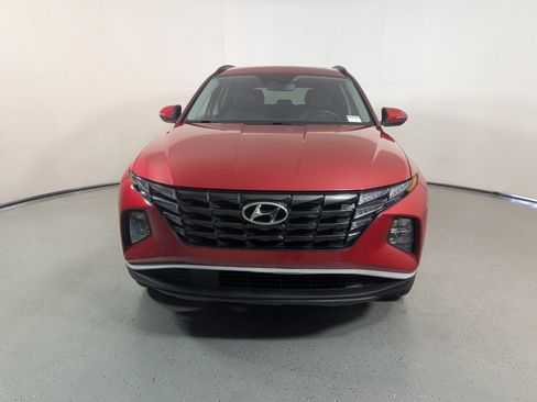 Used 2023 Hyundai Tucson SEL w/ Convenience Package AWD/4WD image 2