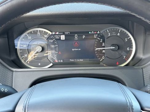 Used 2023 Land Rover Range Rover Velar R-Dynamic S image 11