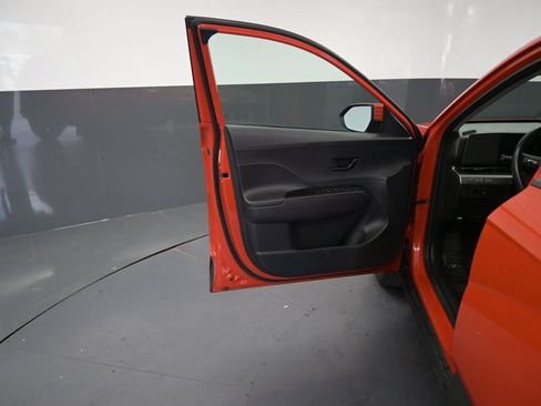 Used 2025 Hyundai Kona SEL AWD/4WD image 23