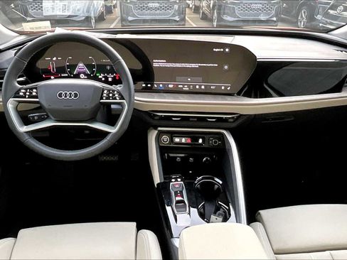 New 2025 Audi Q5 Premium Plus w/ Premium Plus image 5