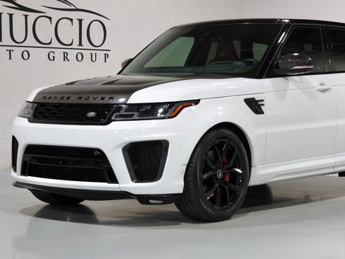 Used 2020 Land Rover Range Rover Sport SVR AWD/4WD image 22