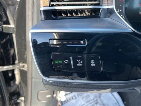 Used 2022 Audi A8 L 3.0T image 20
