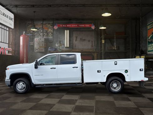 Certified 2024 Chevrolet Silverado 3500 W/T w/ WT Convenience Package AWD/4WD image 8