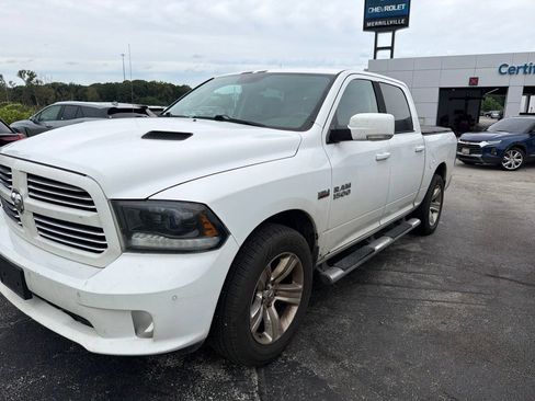 Used 2015 RAM 1500 Sport w/ Sport Premium Group AWD/4WD image 3