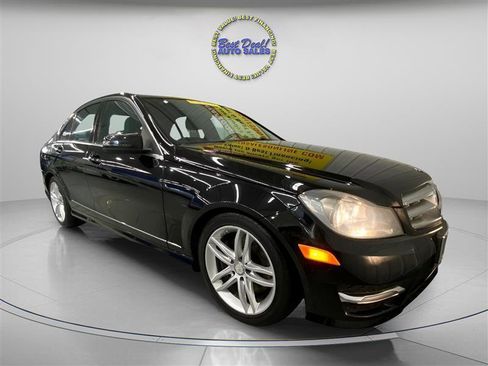 Used 2013 Mercedes-Benz C 300 Sport image 7