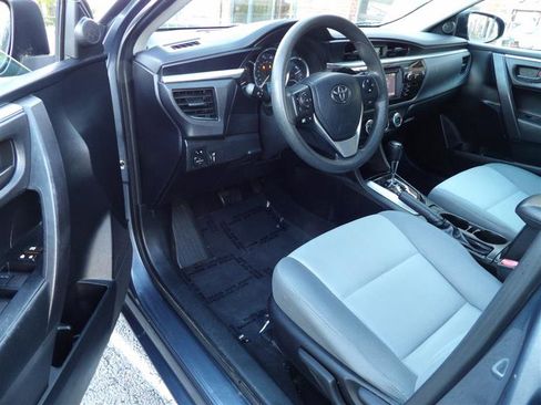 Used 2016 Toyota Corolla image 9