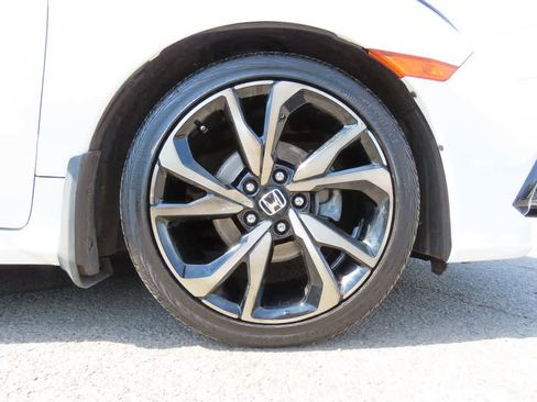 Used 2020 Honda Civic Sport image 9