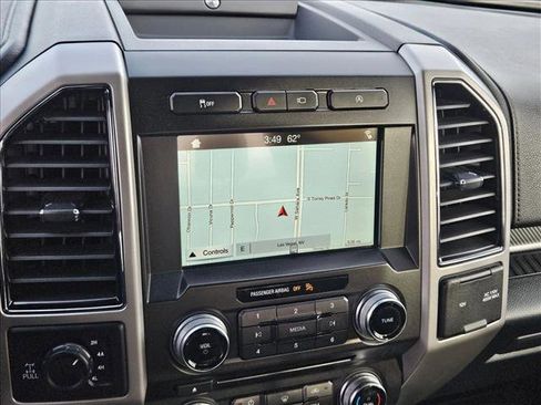 Used 2018 Ford F150 Lariat w/ Equipment Group 502A Luxury image 12