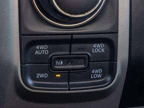 Used 2017 RAM 1500 Big Horn image 23