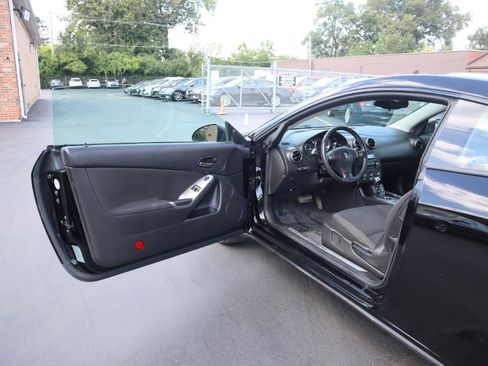 Used 2008 Pontiac G6 GT w/ Sun And Sound Package FWD image 13