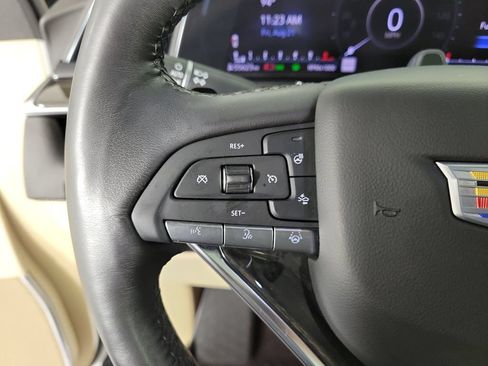 Used 2024 Cadillac Escalade Premium Luxury RWD image 23