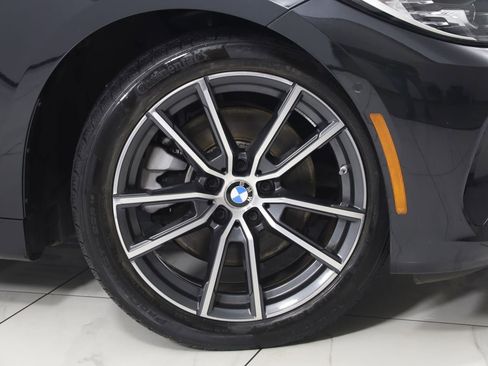 Used 2023 BMW 430i xDrive Convertible w/ Premium Package image 16