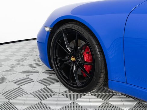 Used 2017 Porsche 911 Carrera S RWD image 15