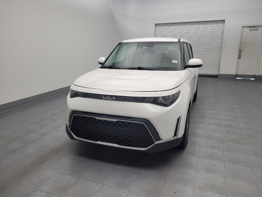 Used 2025 Kia Soul LX w/ LX Technology Package FWD image 15