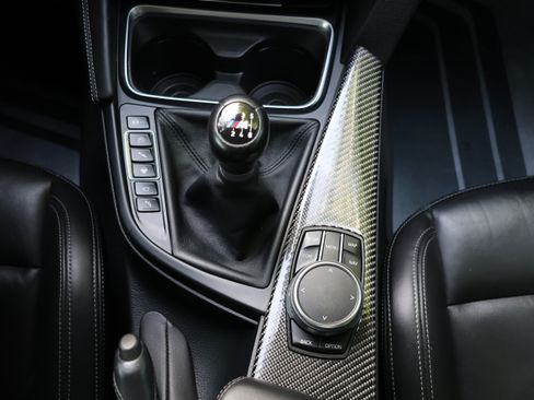 Used 2020 BMW M4 Coupe w/ Competition Package RWD image 19