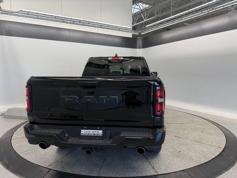 New 2026 RAM 1500 4x4 Crew Cab image 10