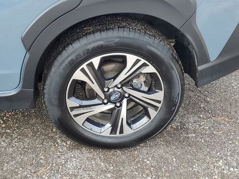 Used 2024 Subaru Crosstrek 2.0i Premium image 5