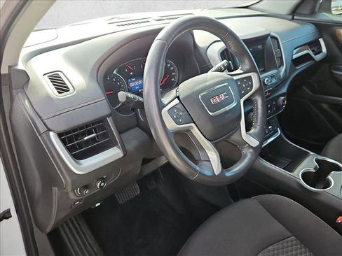 Used 2019 GMC Terrain SLE image 9