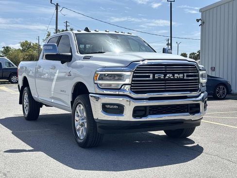 Used 2023 RAM 2500 Laramie AWD/4WD image 7