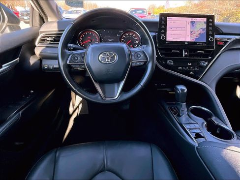 Used 2024 Toyota Camry XSE image 17