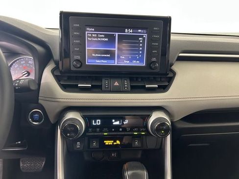Used 2019 Toyota RAV4 XLE Premium w/ Cold Weather Package AWD/4WD image 22