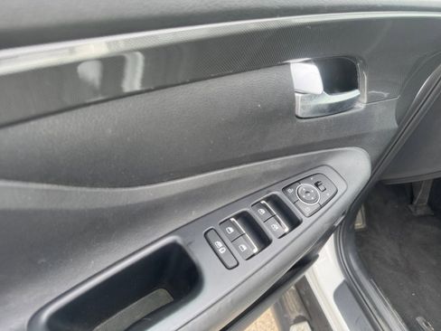 Used 2023 Hyundai Santa Fe XRT image 11