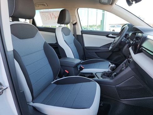 New 2026 Volkswagen Taos S image 15