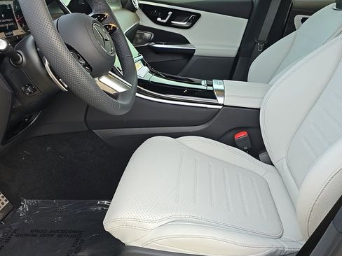 New 2026 Mercedes-Benz GLC 300 4MATIC image 13
